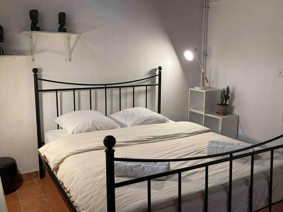 Appartement Avec Deux Chambres Centre Ville Aixois Aix-en-Provence Exterior foto